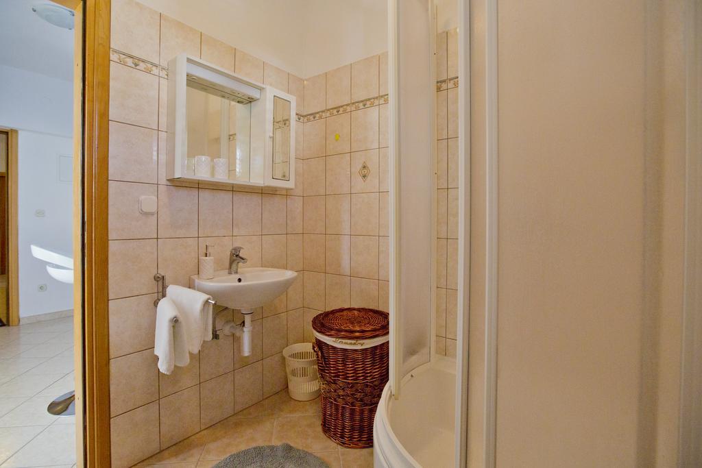 חוואר Apartment Zdravka מראה חיצוני תמונה